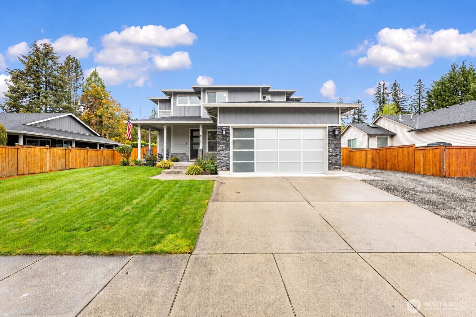 Property Photo:  2377 N O St  WA 98671 