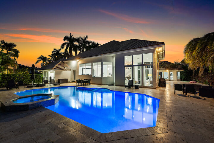 Property Photo: 7080 Lions Head Lane FL 33496