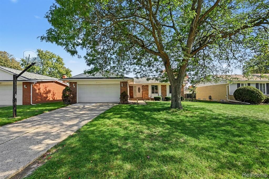 Property Photo:  6944 Bunkerhill Lane  MI 48187 