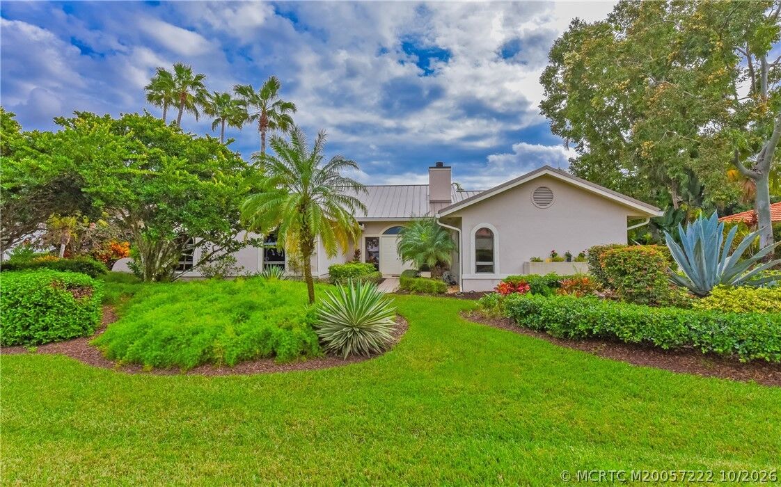 Property Photo:  4173 SW Gleneagle Circle  FL 34990 