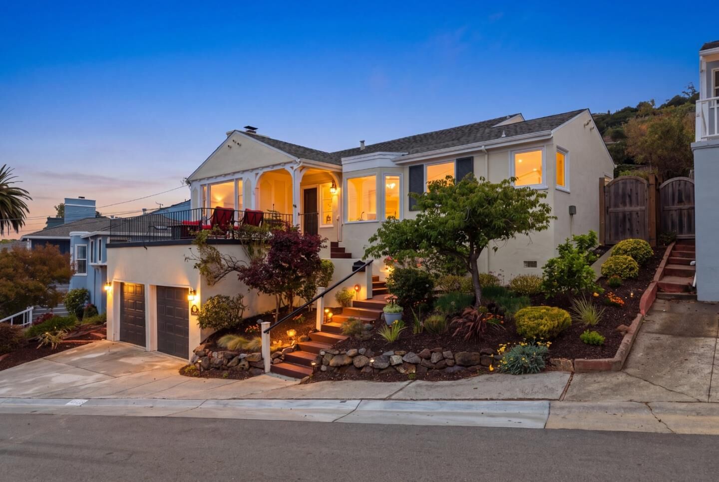Property Photo:  4024 Bayview Avenue  CA 94403 