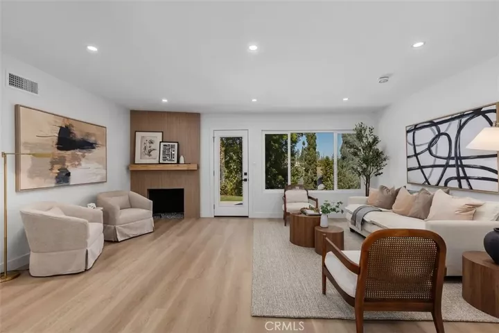 Property Photo:  11702 Lisburn Pl.  CA 90638 