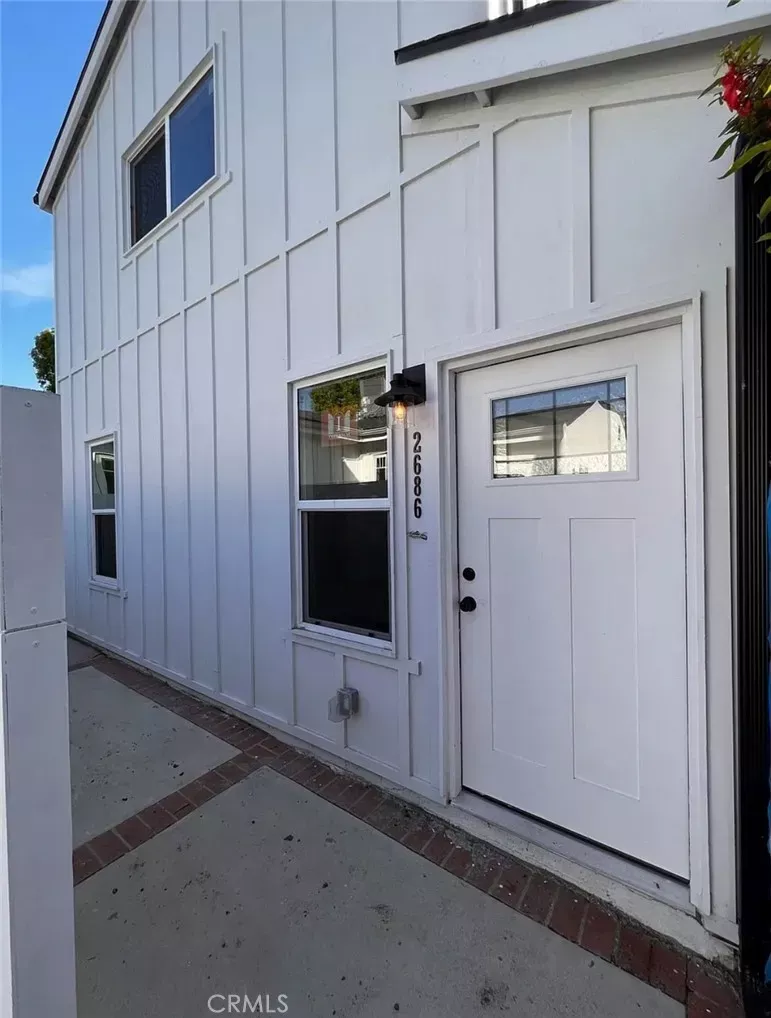 Property Photo: 2686 Greenfield CA 90064