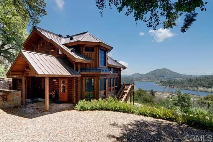 Property Photo:  34385 Broken Oak  CA 92036 