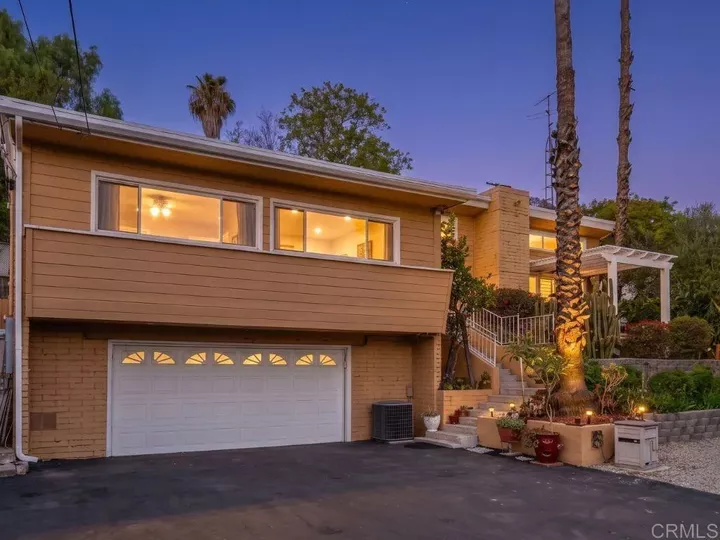 Property Photo: 3030 Crane Street CA 91945