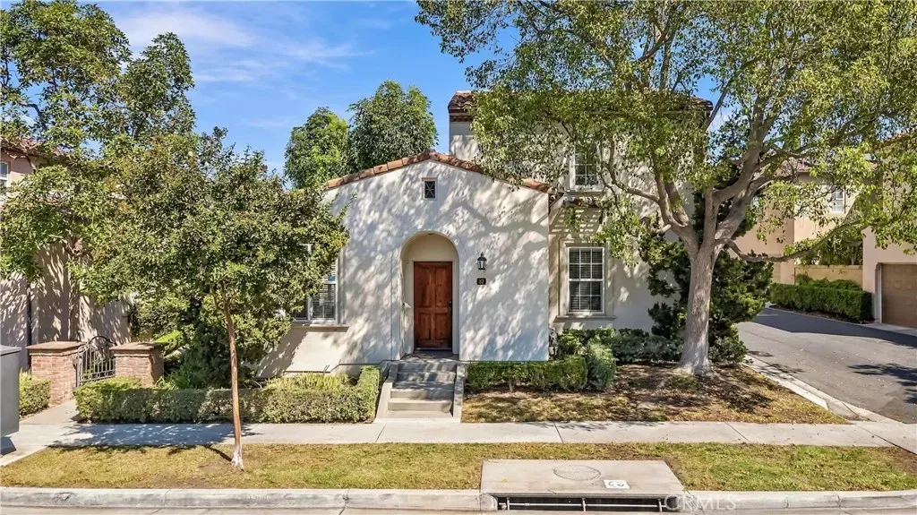 Property Photo:  87 Canal  CA 92620 