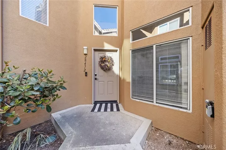 Property Photo:  28472 Yosemite Dr  CA 92679 