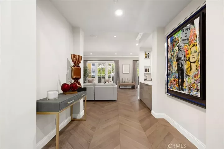 Property Photo:  11500 San Vicente 202  CA 90049 