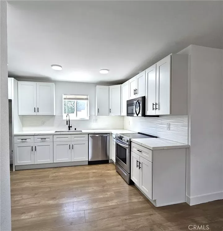 Property Photo: 961 W 21st Street CA 90731