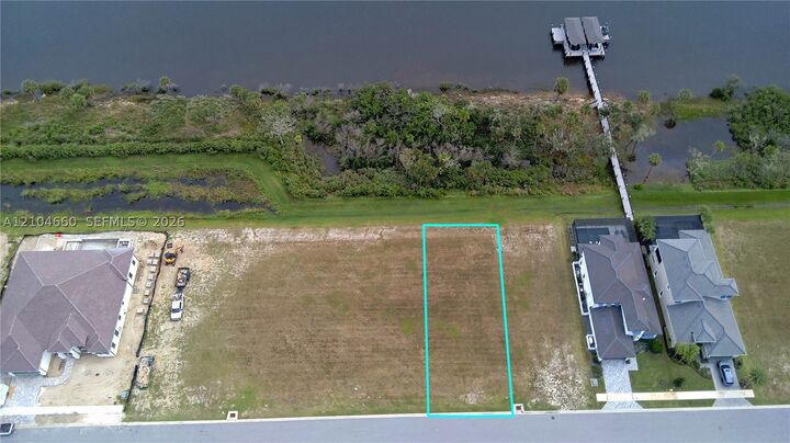 Property Photo:  38 Coronado Rd  FL 32136 