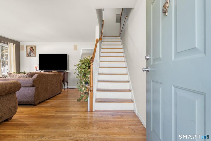 Property Photo:  340 Macon Drive  CT 06606 