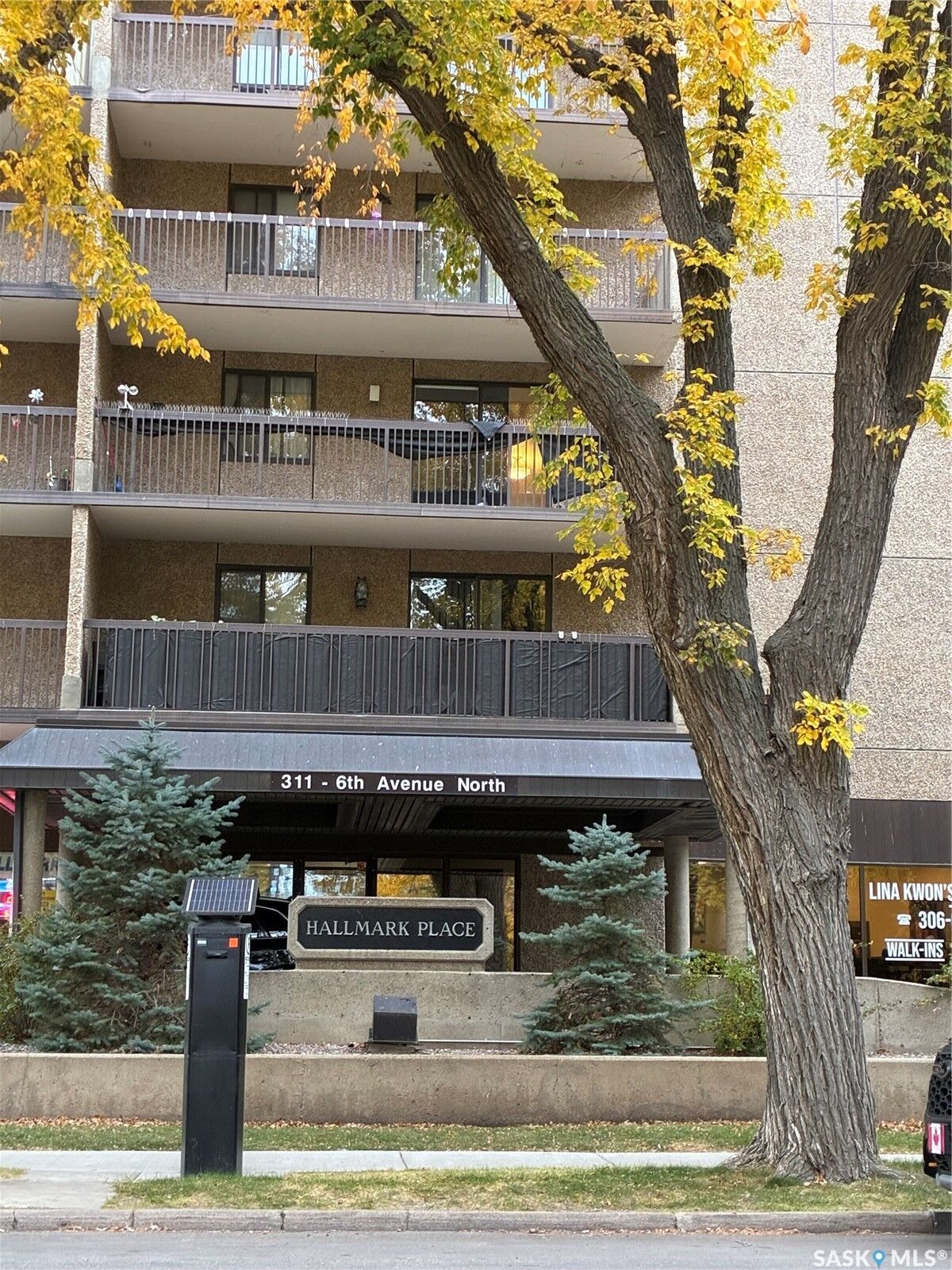 Property Photo:  311 6th Avenue 1707  SK S7K 7A9 