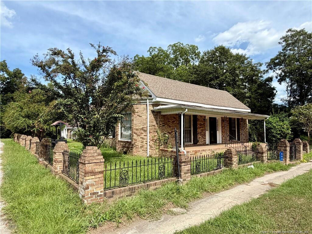 Property Photo:  603 74 Highway  NC 28364 