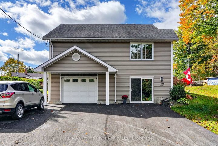 Property Photo: 21 Fox Lane ON K0K 2M0