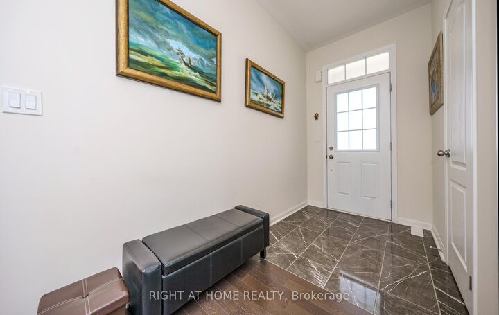 Property Photo:  2 Cliff Thompson Court  ON L0E 1R0 