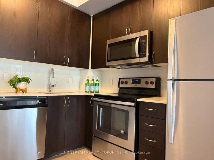 Property Photo:  9560 Markham Road 905  ON L6E 0T9 