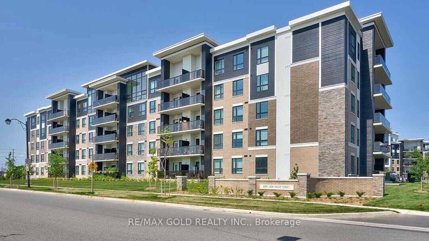Property Photo:  620 Sauve Street 406  ON L9T 9A5 