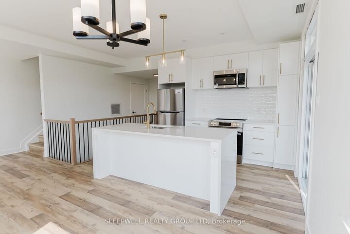 Property Photo: 845 Champlain Street 9 ON K1C 1K3