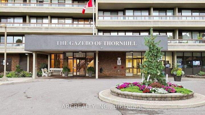 Property Photo:  8111 Yonge Street 1403  ON L3T 4V9 