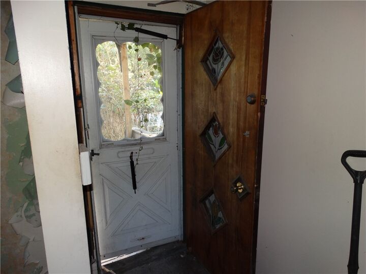 Property Photo:  37 Kenwood Ave  PA 15214 