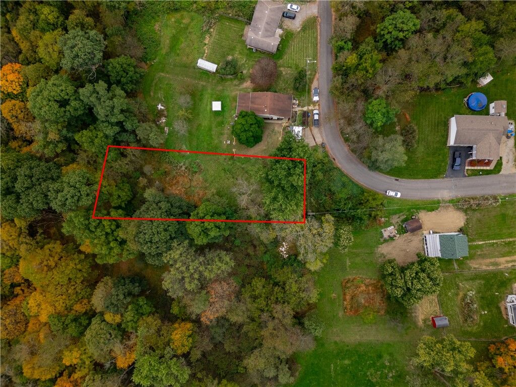 Property Photo: 340 Trailer Blvd PA 15068