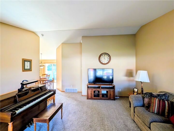 Property Photo: 3886 Avenue C MT 59106