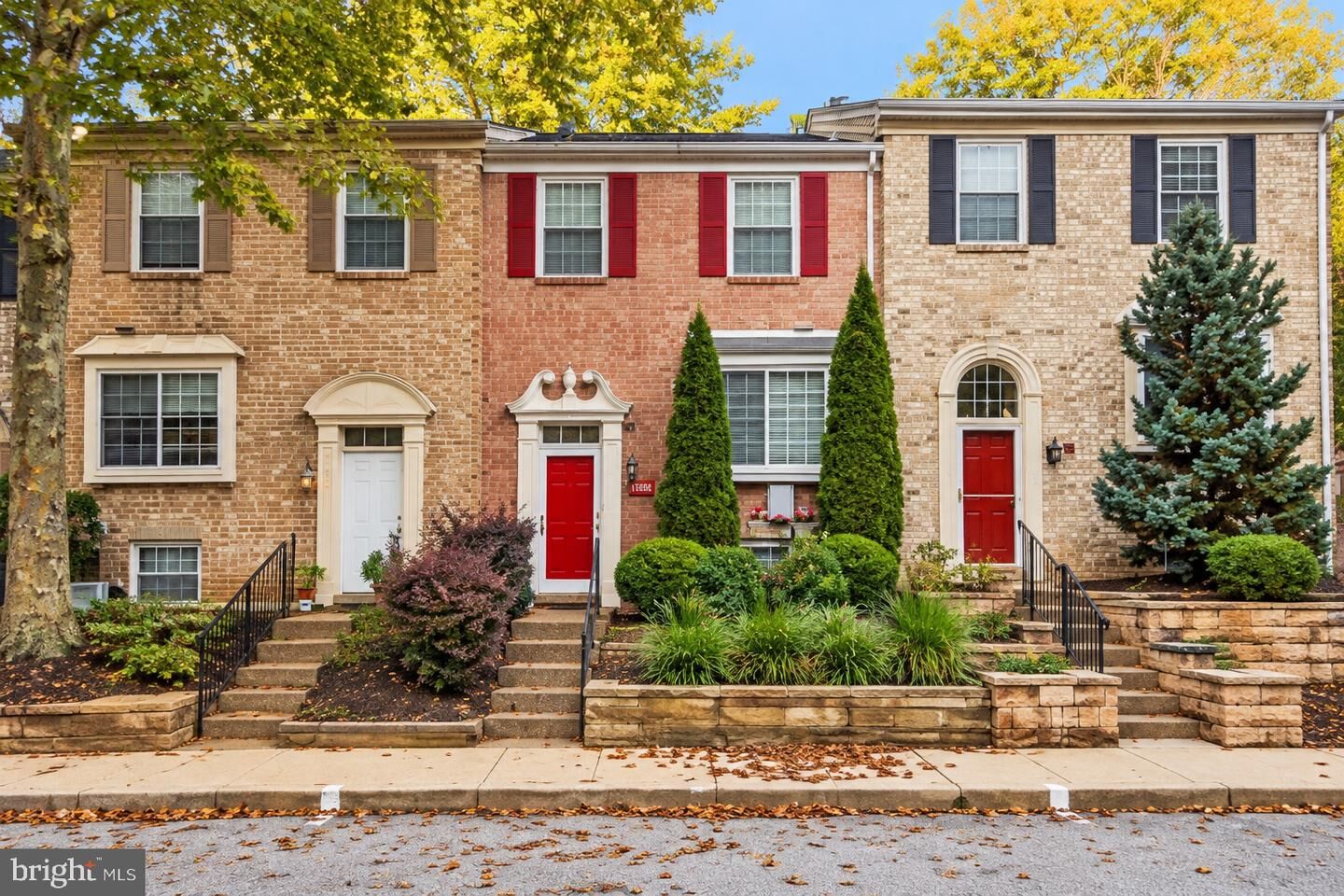 Property Photo: 11886 New Country Lane MD 21044