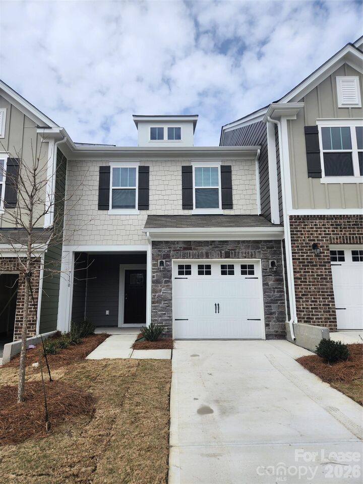 Property Photo: 7150 Bentz Street NC 28269