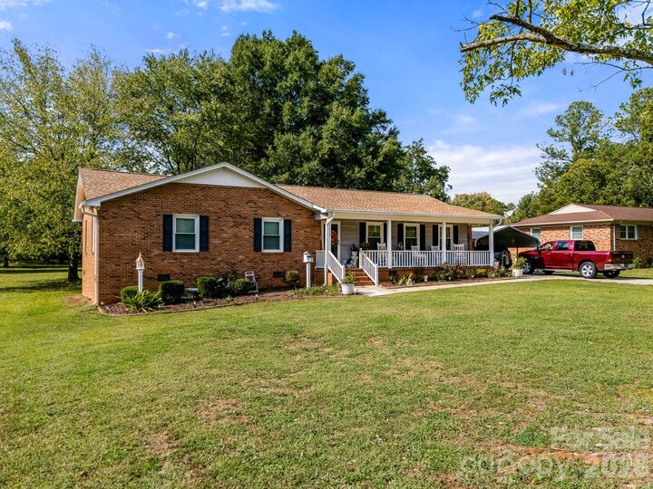 Property Photo:  1312 Christopher Circle  SC 29730 