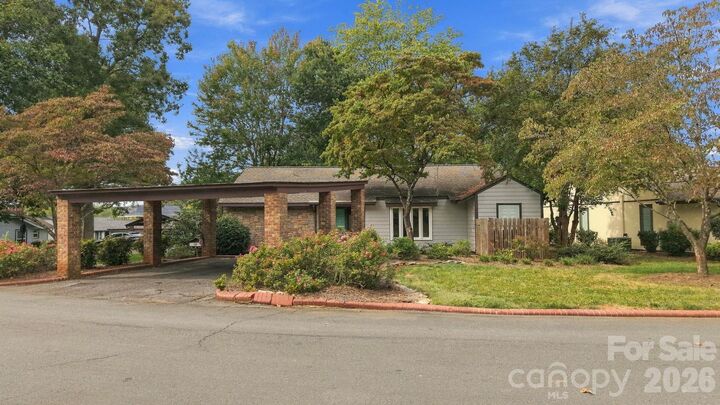 Property Photo:  105 N Bermuda Run Drive  NC 27006 