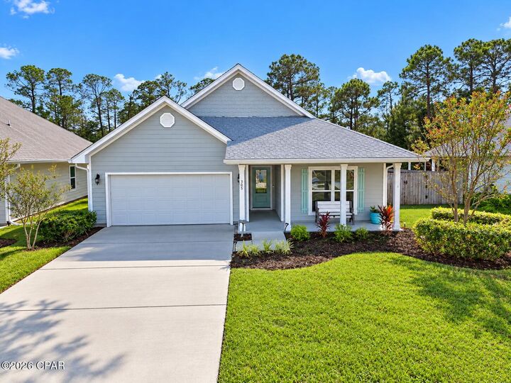 Property Photo: 305 Villa Bay Drive FL 32407