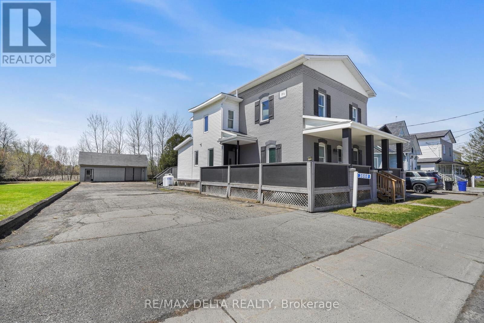 Property Photo: 3668 Champlain Street ON K0A 1E0