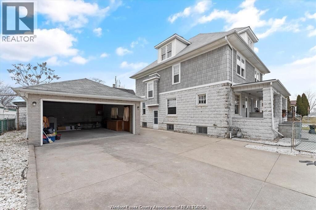 Property Photo:  215 Pierre Avenue  ON N9A 2J6 