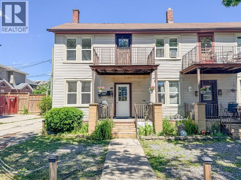 Property Photo: 130 Elm Avenue 126 Upper ON N9A 5G8