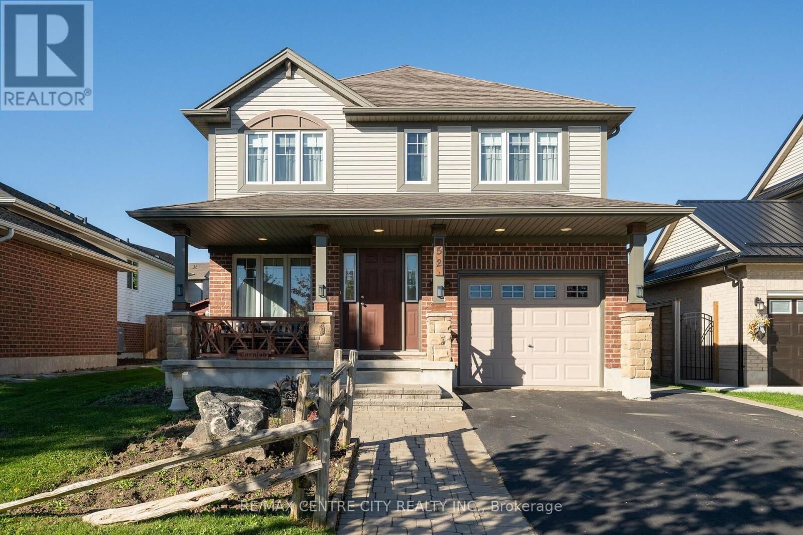 Property Photo:  52 Pine Valley Drive  ON N5R 5J5 