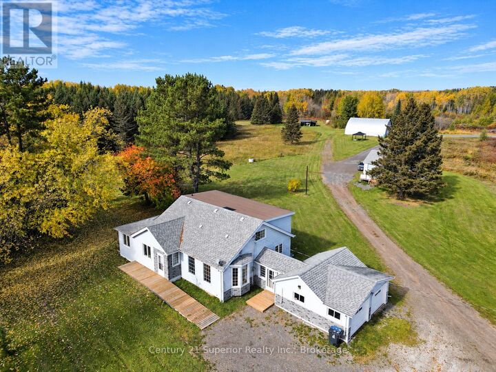 Property Photo:  5049 Mapleward Road  ON P7G 1R7 