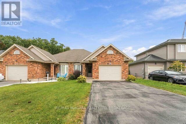 Property Photo: 50 Shipview Court ON L3B 0A7