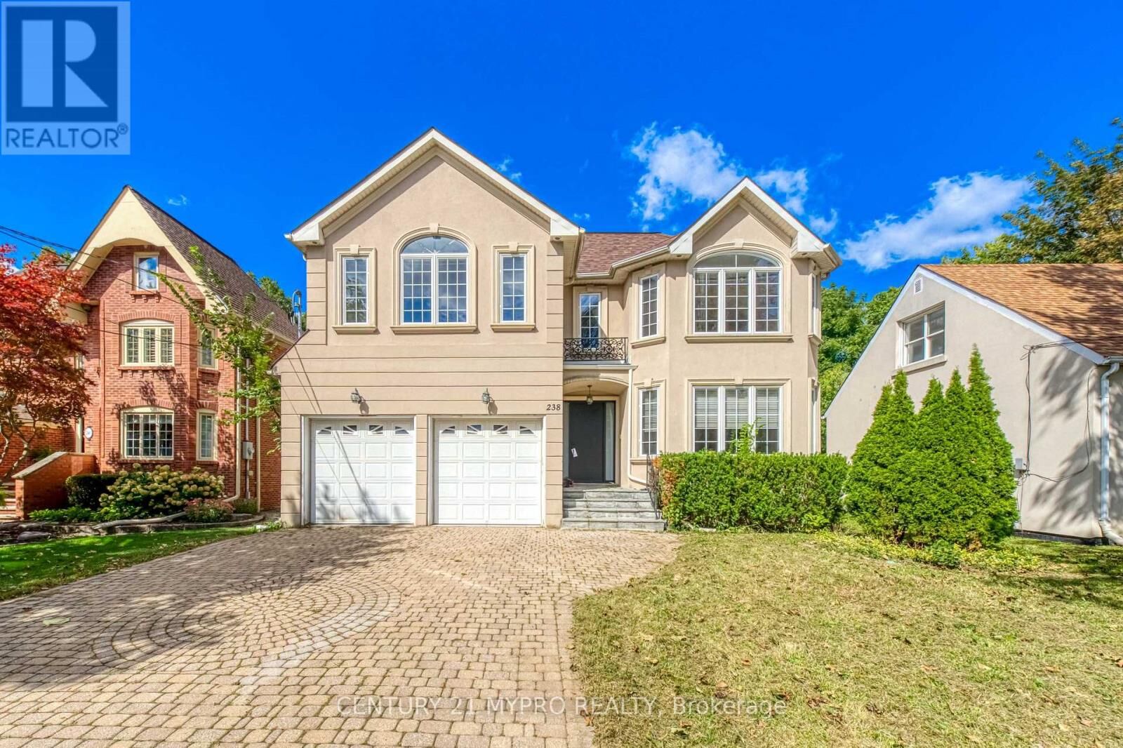 Property Photo:  238 Poyntz Avenue  ON M2N 1J7 