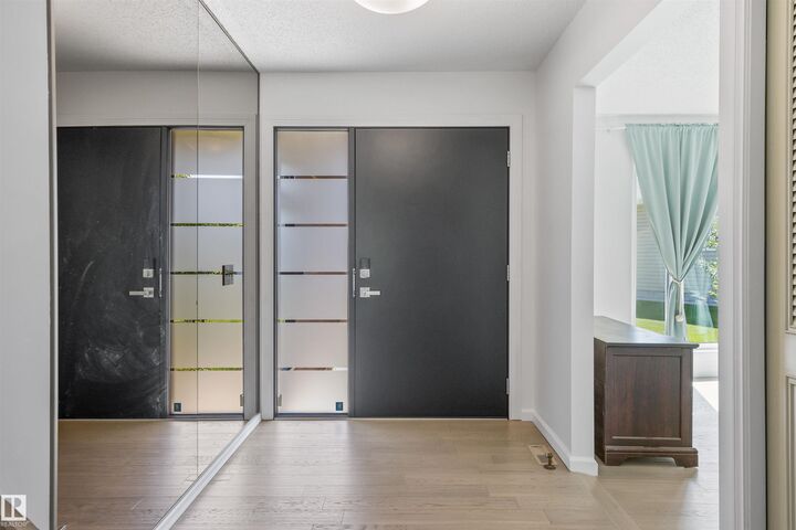 Property Photo:  318 Grand Meadow Crescent NW  AB T6L 1X2 