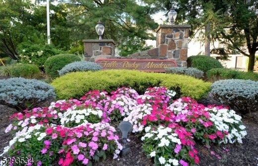 Property Photo:  85 Falls Bridge Dr 85  NJ 07512 