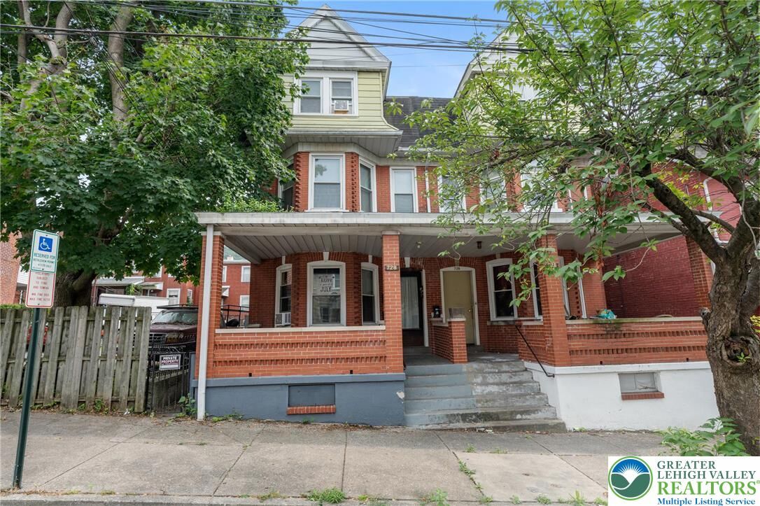 Property Photo: 728 E 6th Street 2 PA 18015