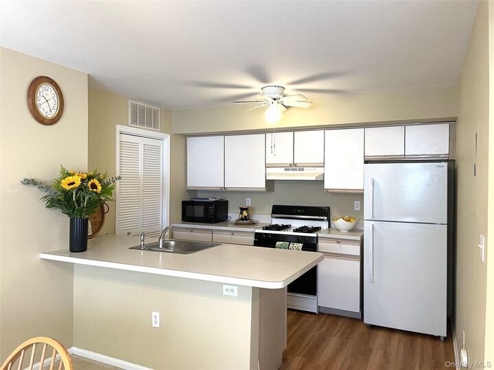 Property Photo: 660 E Crooked Hill Road NY 10965