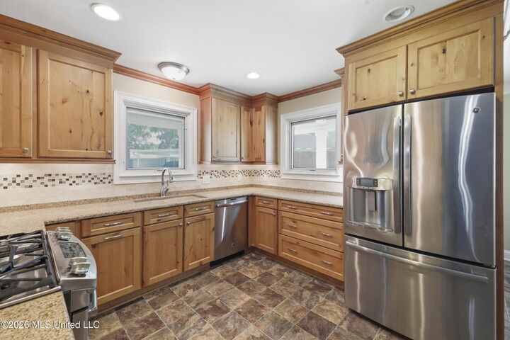 Property Photo:  5 Deborah Court  MS 39560 