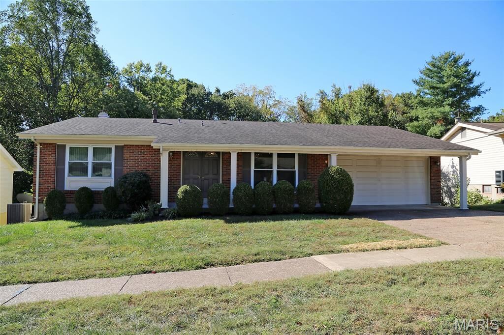 Property Photo:  560 Running Creek Drive  MO 63021 