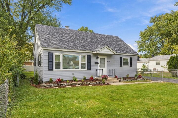 Property Photo:  8608 Oak Park Avenue  IL 60459 