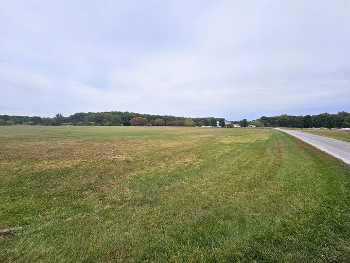 Property Photo:  0000 E Holland Drive  IL 62864 