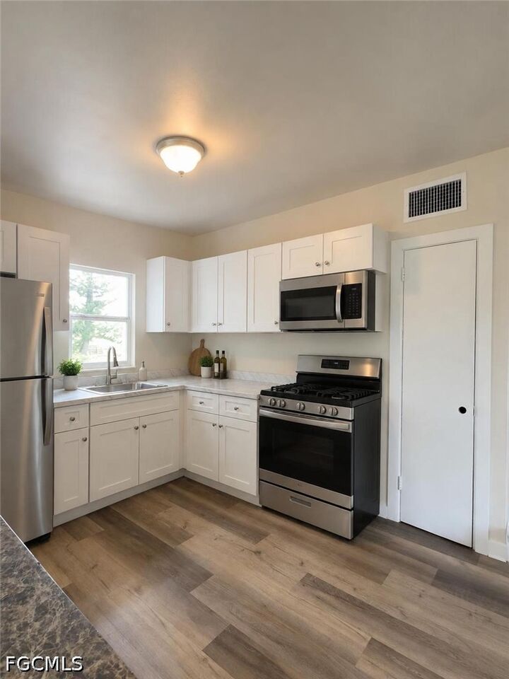 Property Photo: 2180 Barry Drive FL 33907