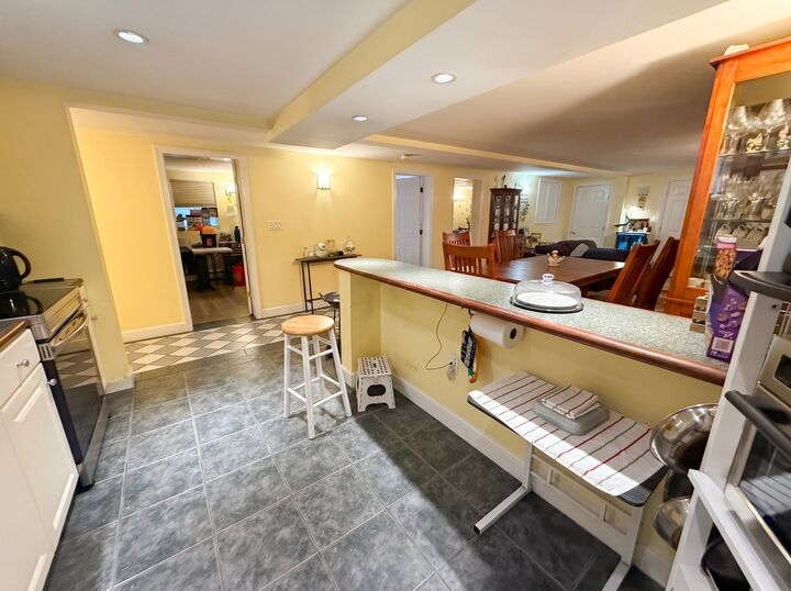 Property Photo:  7 Greenville St 1B  MA 02143 