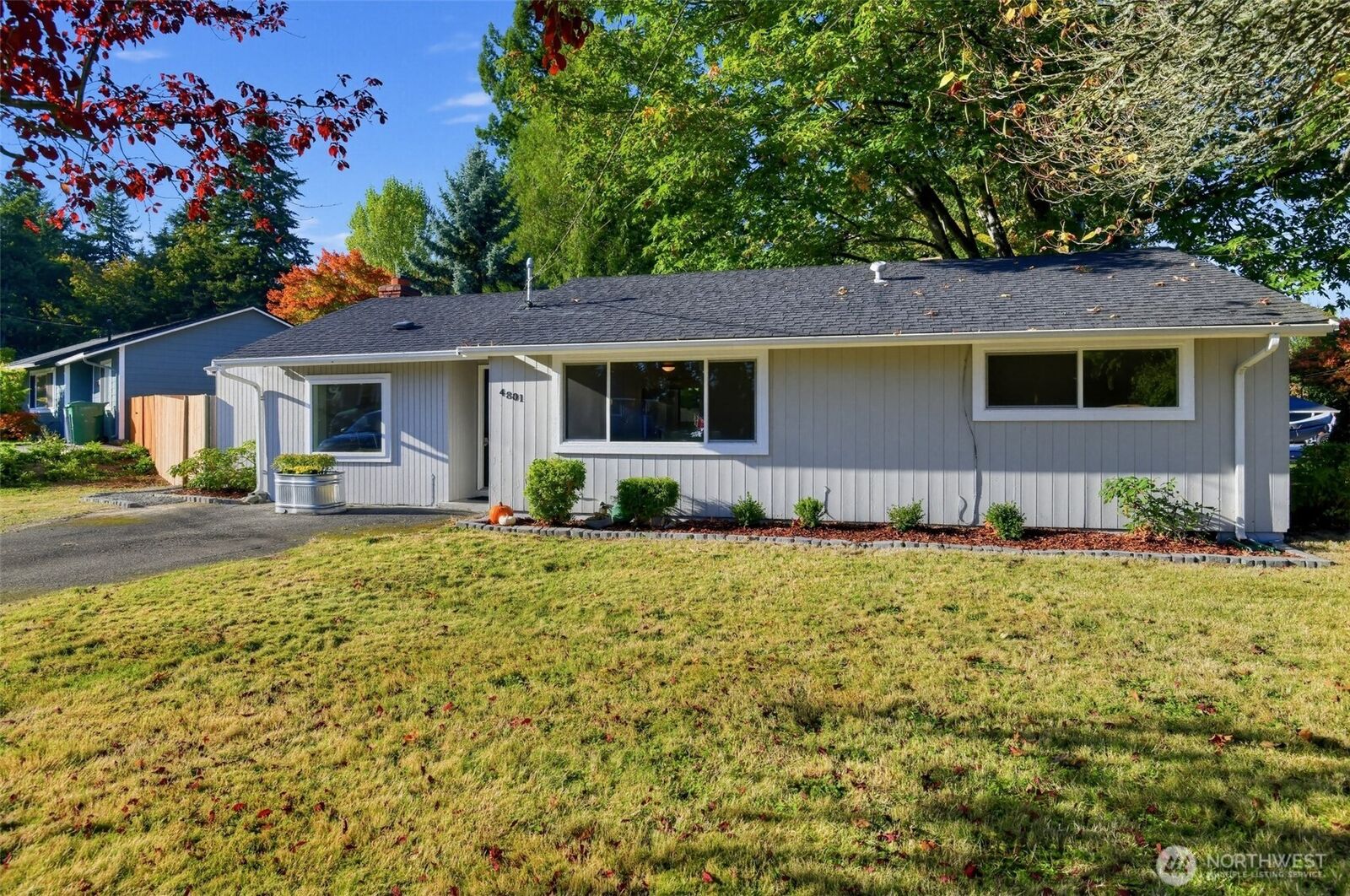 Property Photo:  4801  224th Street SW  WA 98043 