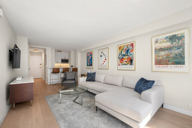 Property Photo:  110 E 36th Street 5D  NY 10016 
